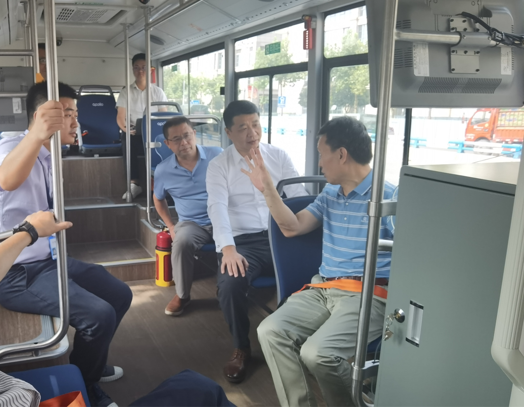 招商车研承担重庆高新区自动驾驶示范服务项目顺利完成实施