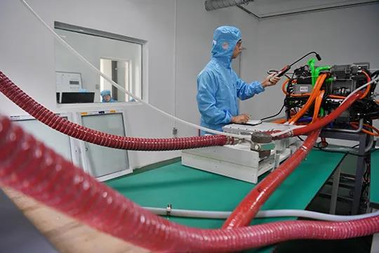 重庆市首个氢燃料电池研发检测实验室建成投用